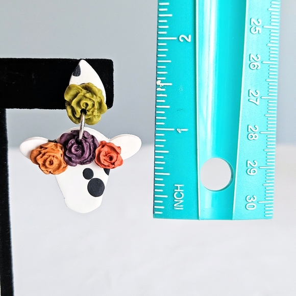 SD Handmade Flower Tiara Green/Orange/Purple Cow Polymer Clay Dangling Earrings - Picture 3 of 5